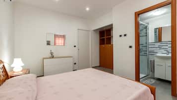 1 camera, Wi-Fi, lenzuola