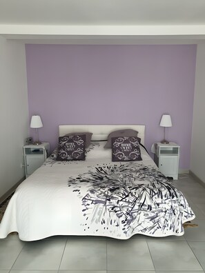 1 habitación, wifi y ropa de cama 