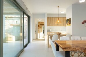 Dining - Nature Retreat with Private Pool & Rooftop Hot Tub (Rethymno)