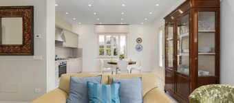 Stunning Villa Steps from the Beach