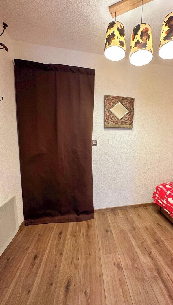 Interior - Sunny studio with open view, full comfort (La Clusaz)