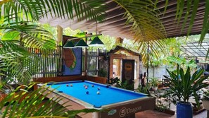 Terrace/patio - SECRET GARDEN Hostel - WANDERNEST Cat Ba (cat ba)