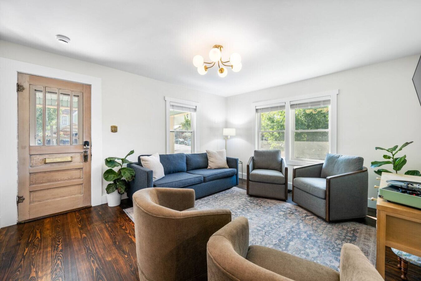 Televisión y estéreo 