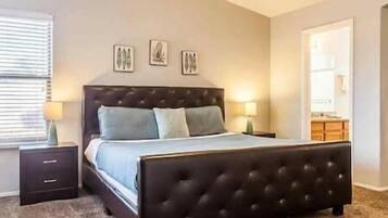 3 sovrum, strykjärn/strykbräda, internet och sängkläder