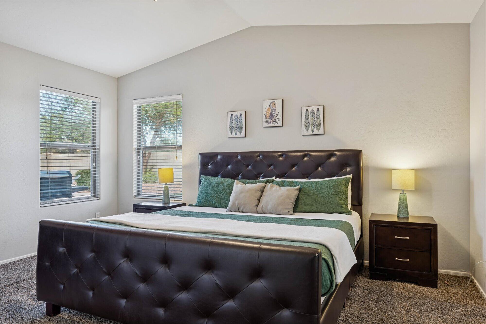 3 bedrooms, desk, iron/ironing board, free WiFi