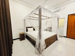 2 bedrooms, iron/ironing board, free WiFi, bed sheets - Serene 2BR Eco-Garden Home in Weligama Center (Weligama)
