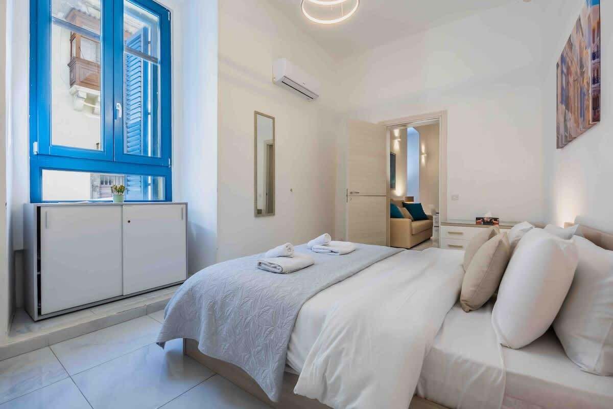 2 bedrooms, iron/ironing board, travel crib, WiFi