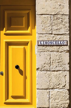 Exterior detail - LIMONCELLO · Bold Design Apt in Valletta (Valletta)