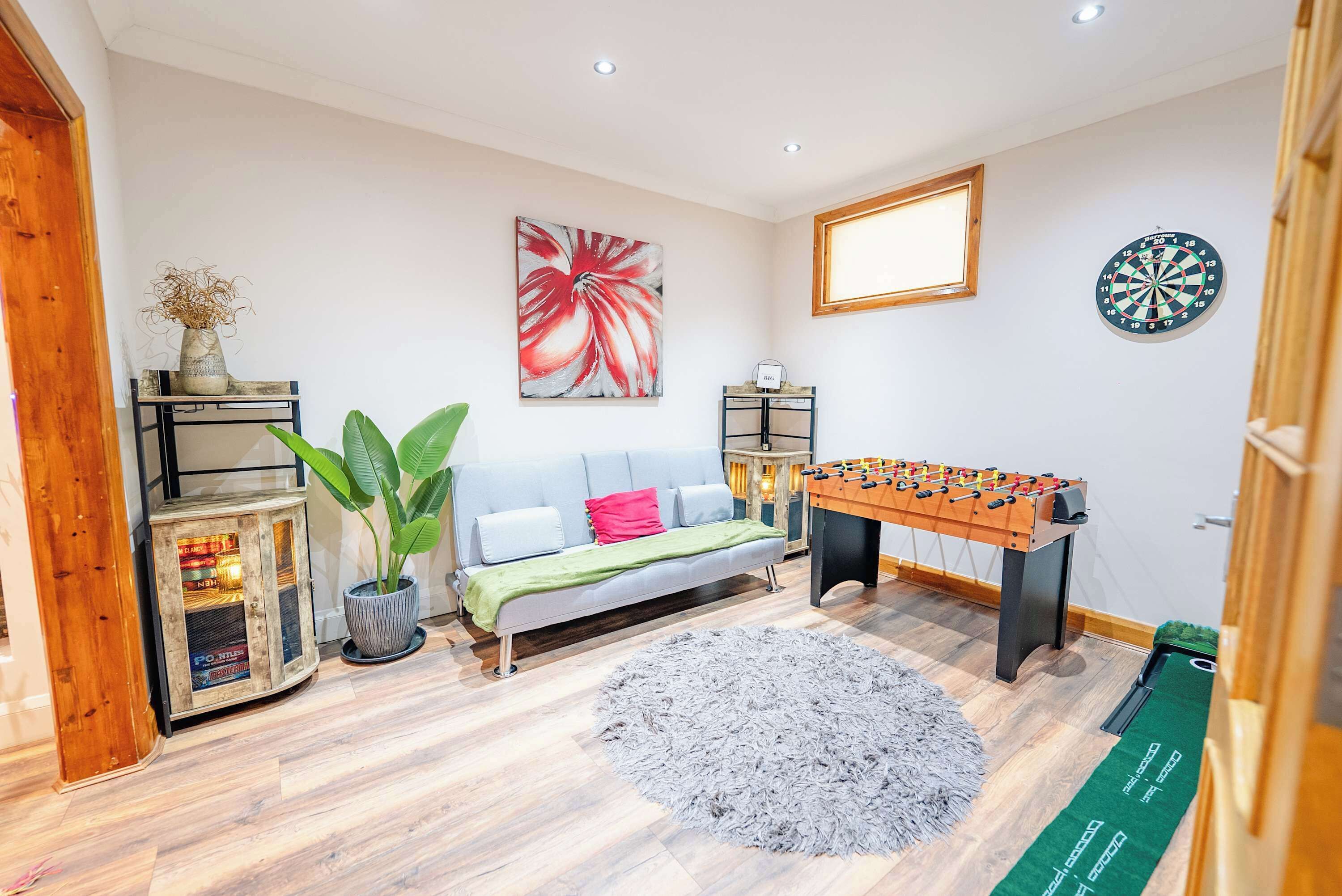 Modern 4br Home - Garden & Hot Tub - Cardiff