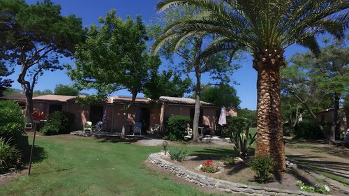 Studio Apartment 'Rico Plage 2 Personnes' with Private Terrace, Wi-Fi and Air Conditioning