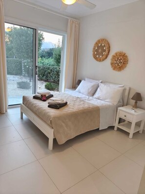 3 Schlafzimmer, Zimmersafe, Bügeleisen/Bügelbrett, Reisekinderbett