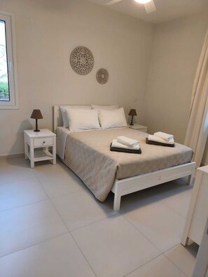 3 Schlafzimmer, Zimmersafe, Bügeleisen/Bügelbrett, Reisekinderbett