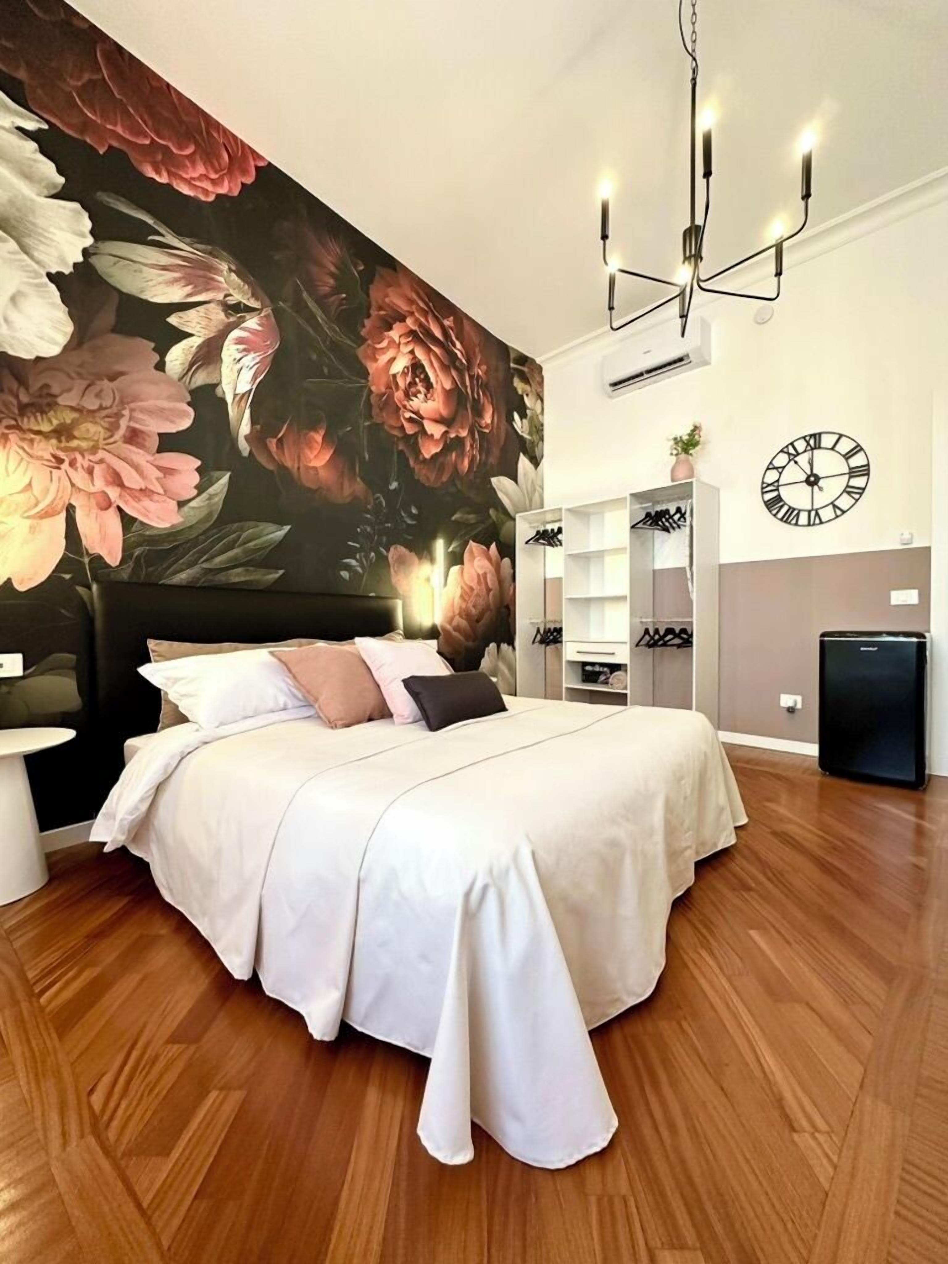 Deluxe Double Room, City View | Minibar, desk, blackout drapes, iron/ironing board