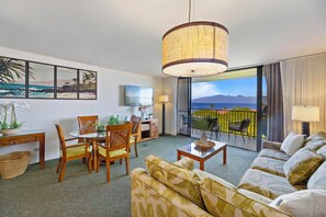 TV - Ocean View One Bedroom Kaanapali Shores 826 (Lahaina)