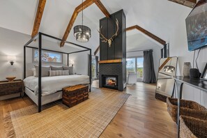 5 habitaciones, tabla de planchar con plancha y wifi gratis 