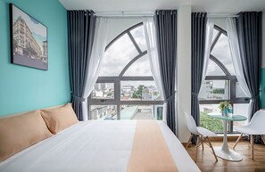 Deluxe Suite, Balcony, City View - DreamHome - Sunset (Tan Tao)
