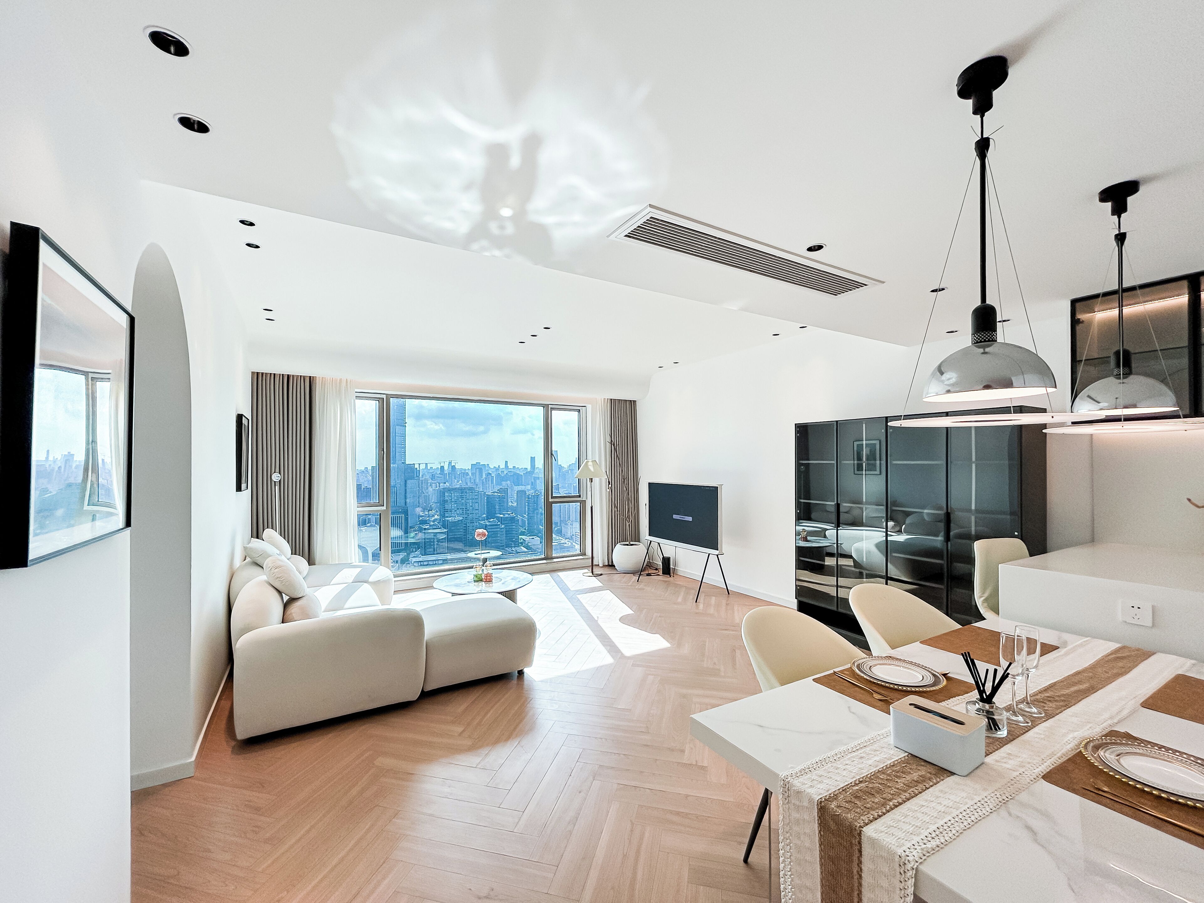 Family Suite, 2 Bedrooms, City View | Living area