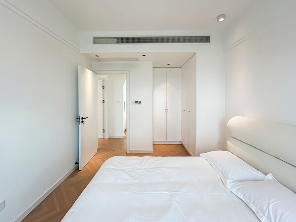 Family Suite, 2 Bedrooms, City View | Free WiFi, bed sheets