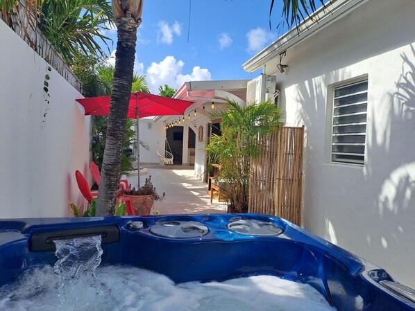 Terrace/patio - The Colibri, Orient Bay, Private Jacuzzi (ST MARTIN)