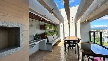 Estúdio conforto | Opções para refeição ao ar livre