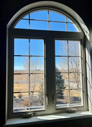 Interior - The Sky Casita Suite Peaceful Country Views (Delta)