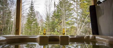 Bain à remous extérieur