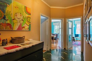 Interior entrance - Appartamento al Porto di Rapallo by Wonderful Italy (Rapallo)