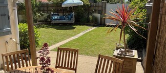 Charming little house by the sea