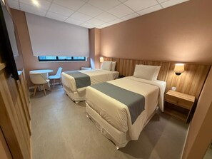 Chambre Supérieure avec lits jumeaux, 2 lits une place, non-fumeurs | Coffres-forts dans les chambres, chambres insonorisées, Wi-Fi gratuit