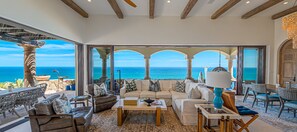 TV - Palmilla Villas del Mar Luxurious Casita 43 (Palmilla)