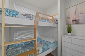 1 bedroom - Cozy Coastal Cottage #63 (North Myrtle Beach)