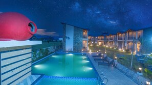 Outdoor pool - The Forest By 3Tree Group (Kaladhungi)