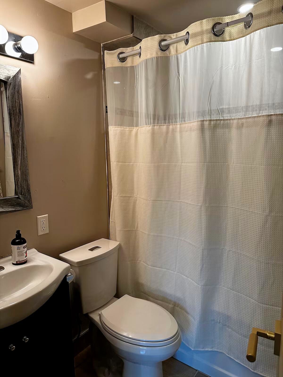 Hair dryer, towels, soap, toilet paper