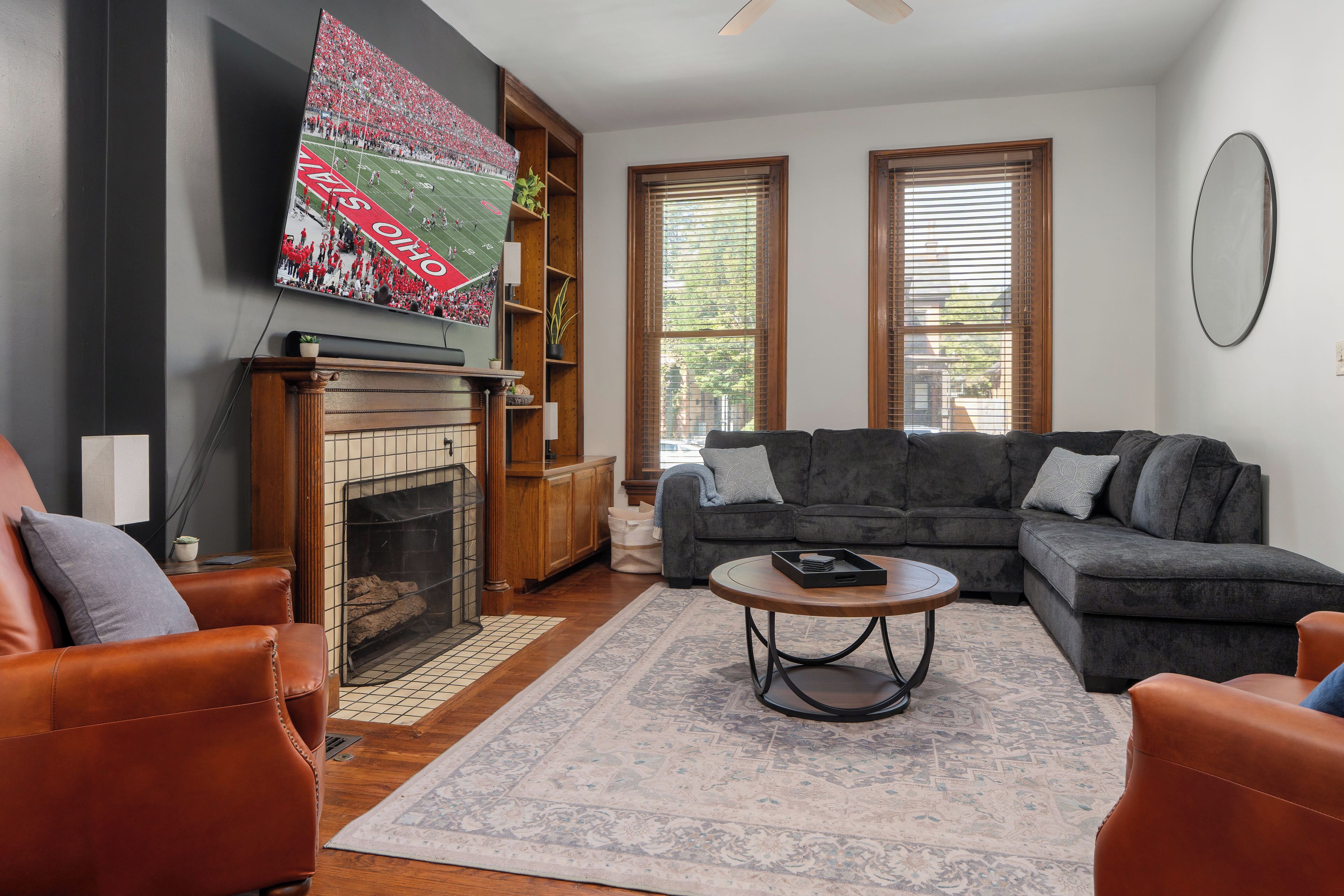 Luxury Short North 4br · Sleeps 12 · Free Parking - Columbus, OH