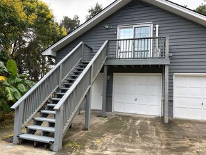 Exterior - Lakeside Talahi Retreat Apartment with Hot Tub (Savannah)