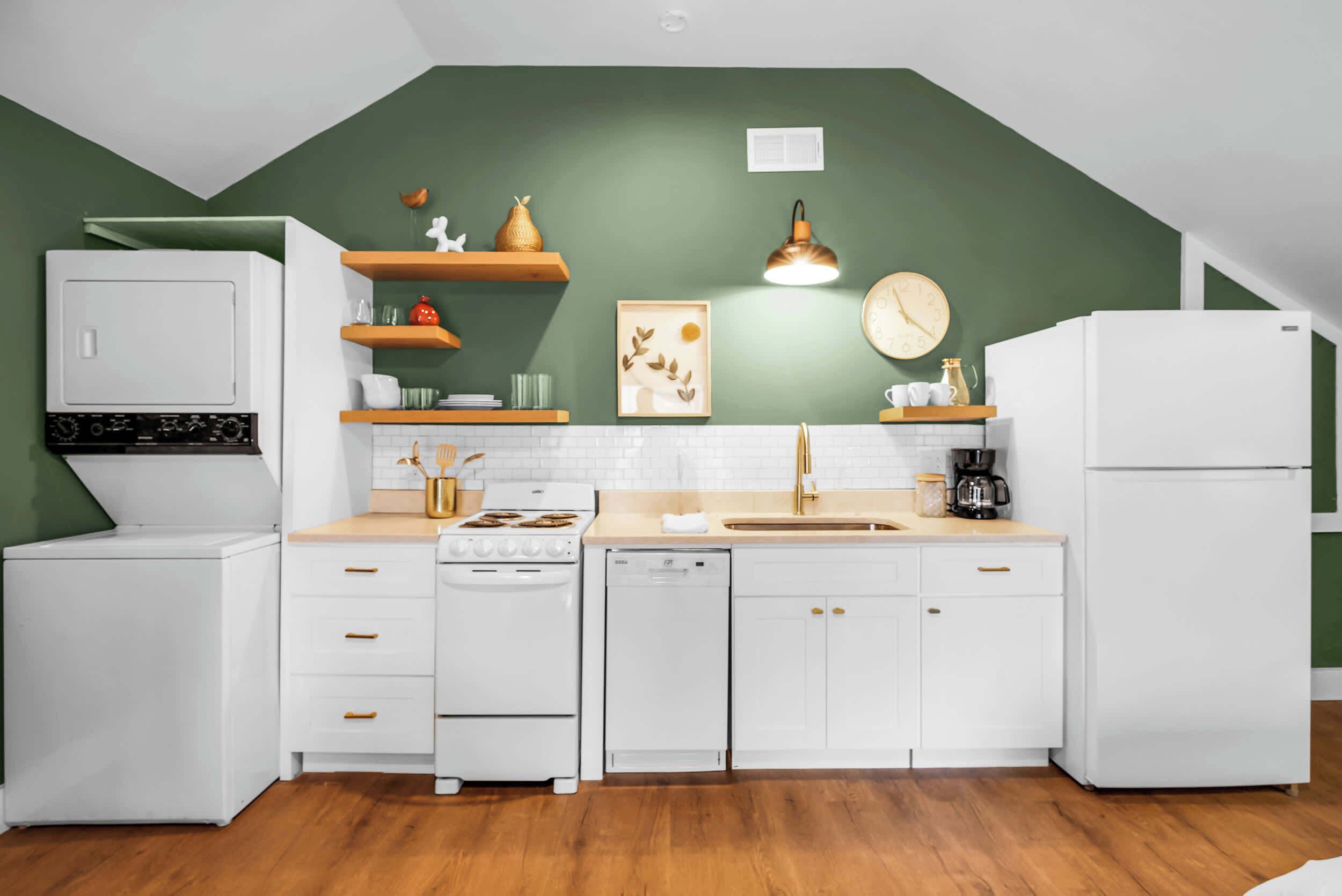 Refrigerador y lavavajillas 