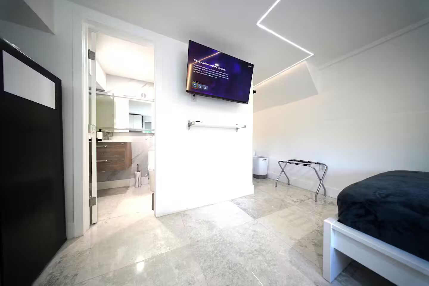 1 camera, ferro/asse da stiro, Wi-Fi, lenzuola