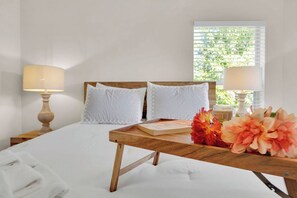 4 bedrooms, desk, iron/ironing board, travel cot - Modern Palm Coast Pool Home, Game Rooms, Workspace & Near Beach (Palm Coast)