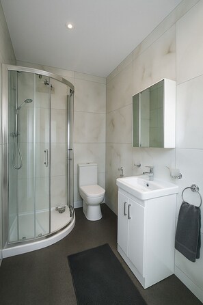 Towels - New Cozy Modern Studios, Sleeps 2 in Bolton (Greater Manchester)