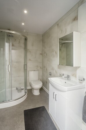 Towels - New Cozy Modern Studios, Sleeps 2 in Bolton (Greater Manchester)