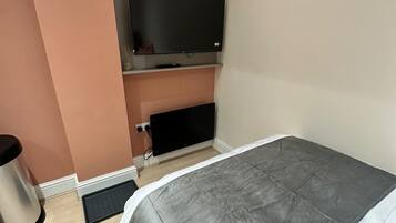 1 bedroom, Internet, bed sheets