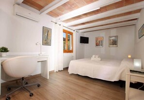 1 bedroom, iron/ironing board, travel cot, WiFi - Villa Taulada (Pollença)