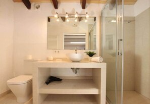 Hair dryer, towels - Villa Taulada (Pollença)
