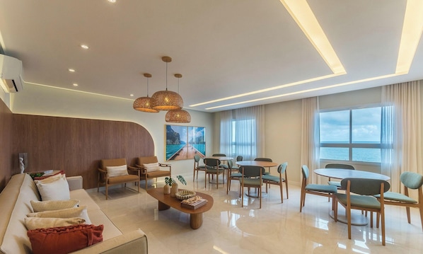 Living area - Fully Equipped Apartments in a Privileged Location, 150m From the Beach in Salvador Sess (Salvador)