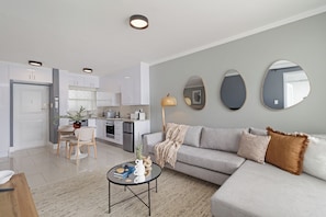 TV - Relax in Sea Point | Balcony and Comfort (Cape Town)