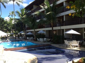 Apartamento | Piscina | 2 piscinas externas