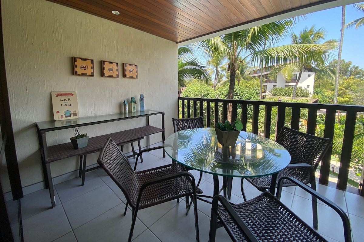 Apartment | Outdoor dining