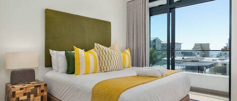 Bügeleisen/Bügelbrett, Internetzugang, Bettwäsche