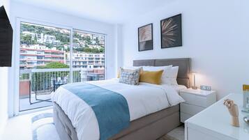 2 chambres, fer et planche Ă repasser, Wi-Fi gratuit, draps fournis