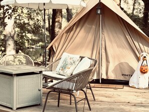 屋外ダイニングエリア